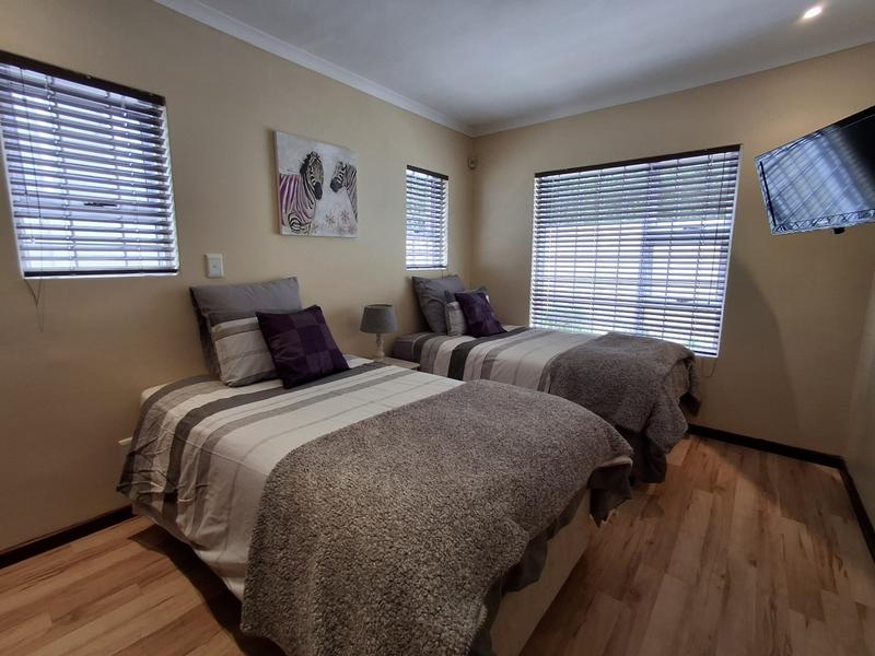 3 Bedroom Property for Sale in Hannasbaai Western Cape